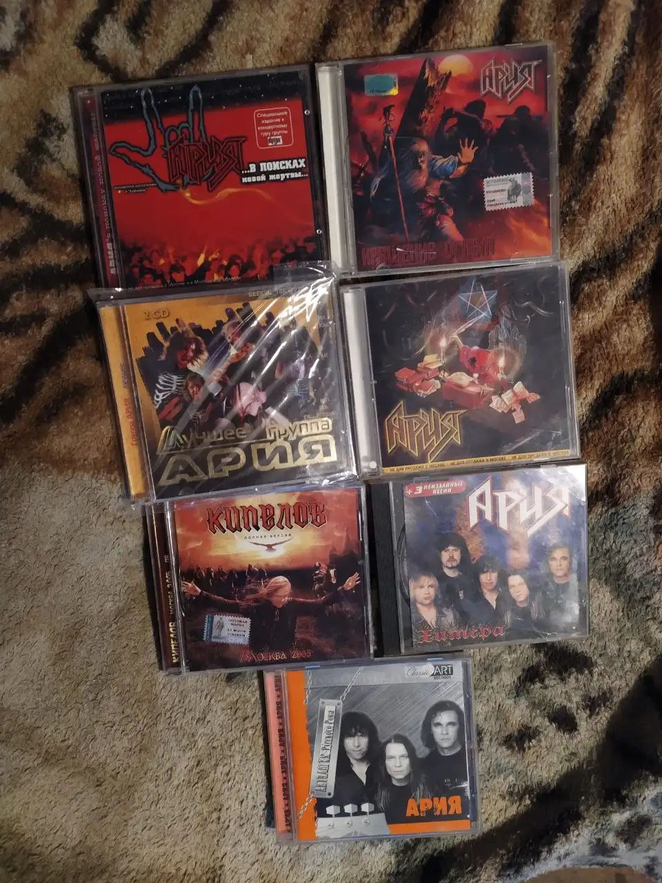 Продажа коллекции музыки: виниловые пластинки, CD, аудиокассеты - Коллекционирование (Хобби и отдых) в Самара