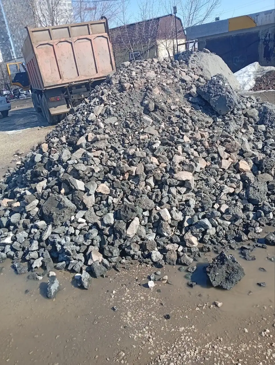 Песок, чернозем, бетон, галька - отсыпка дороги - Стройматериалы (Для дома и дачи) в Самара