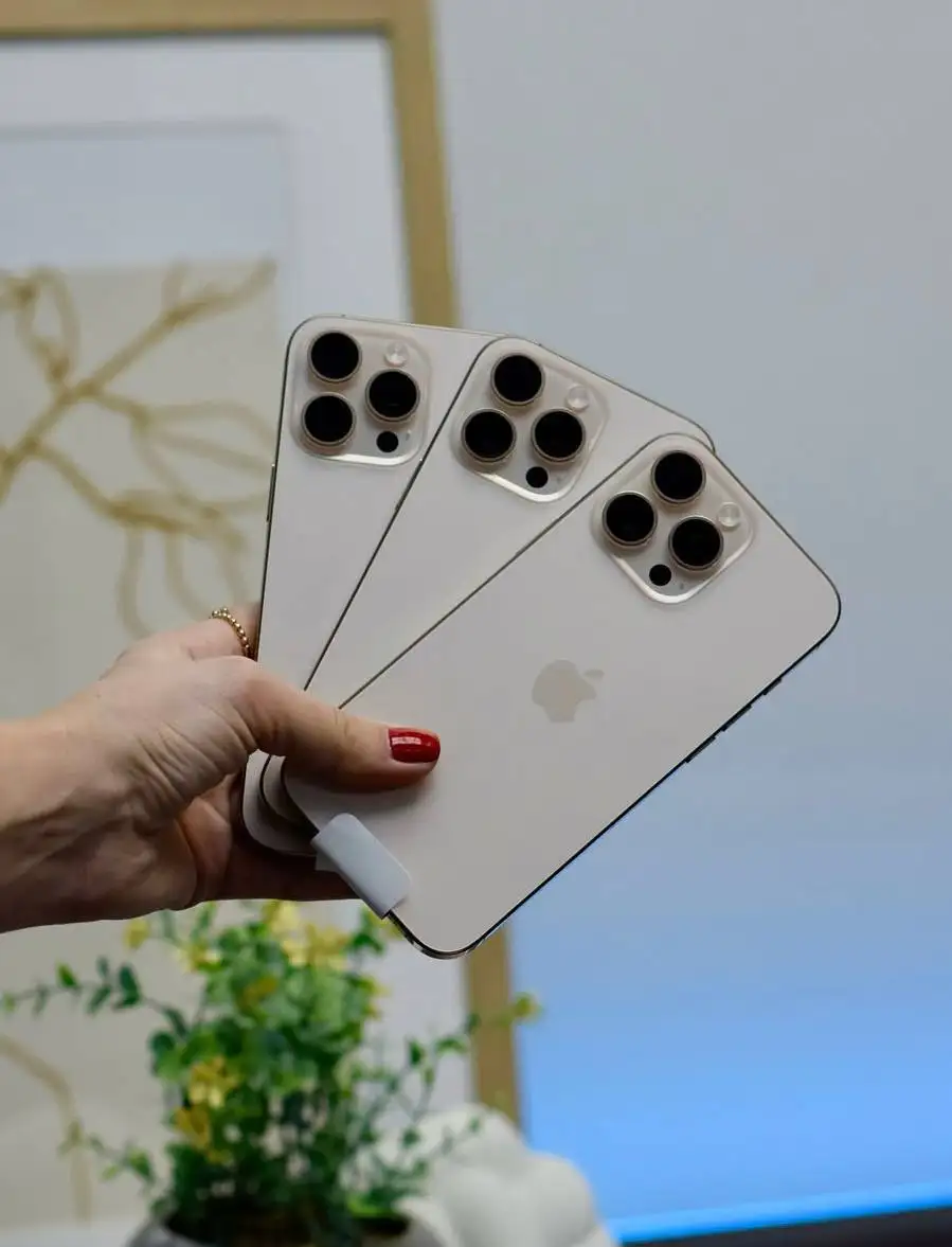 iPhone 16 Pro Desert Titanium - Смартфоны и гаджеты (Электроника) в Самара