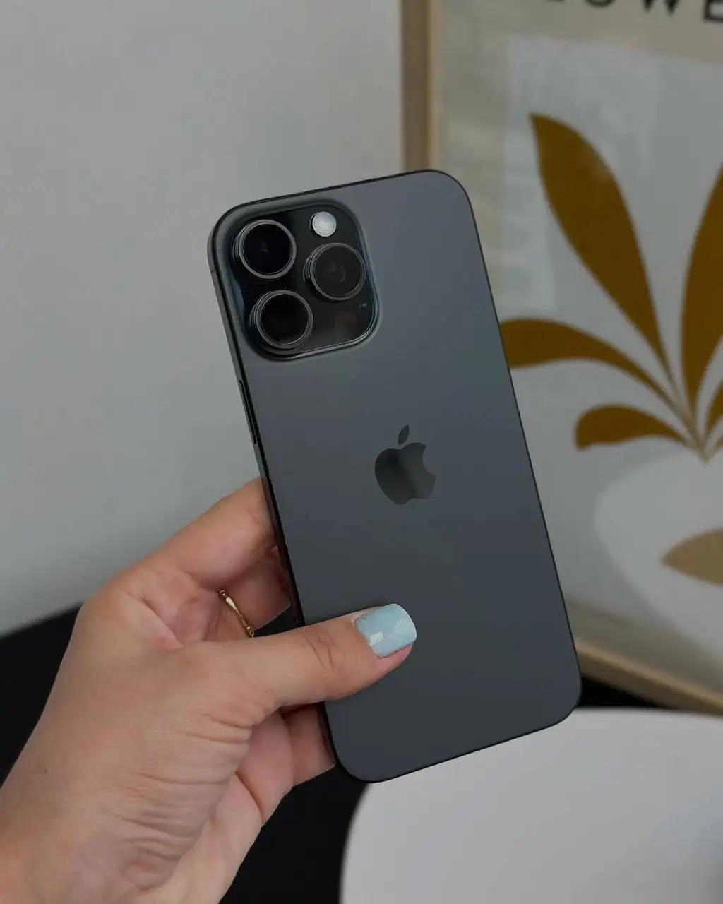 iPhone 16 Pro Max Black Titanium 256GB - Мобильные телефоны (Электроника) в Самара