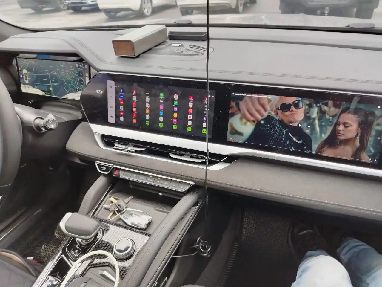 Установка приложений на автомобили