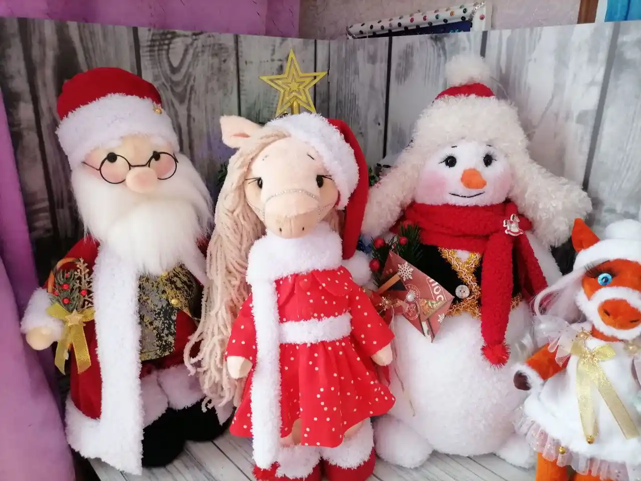 Новогодние игрушки