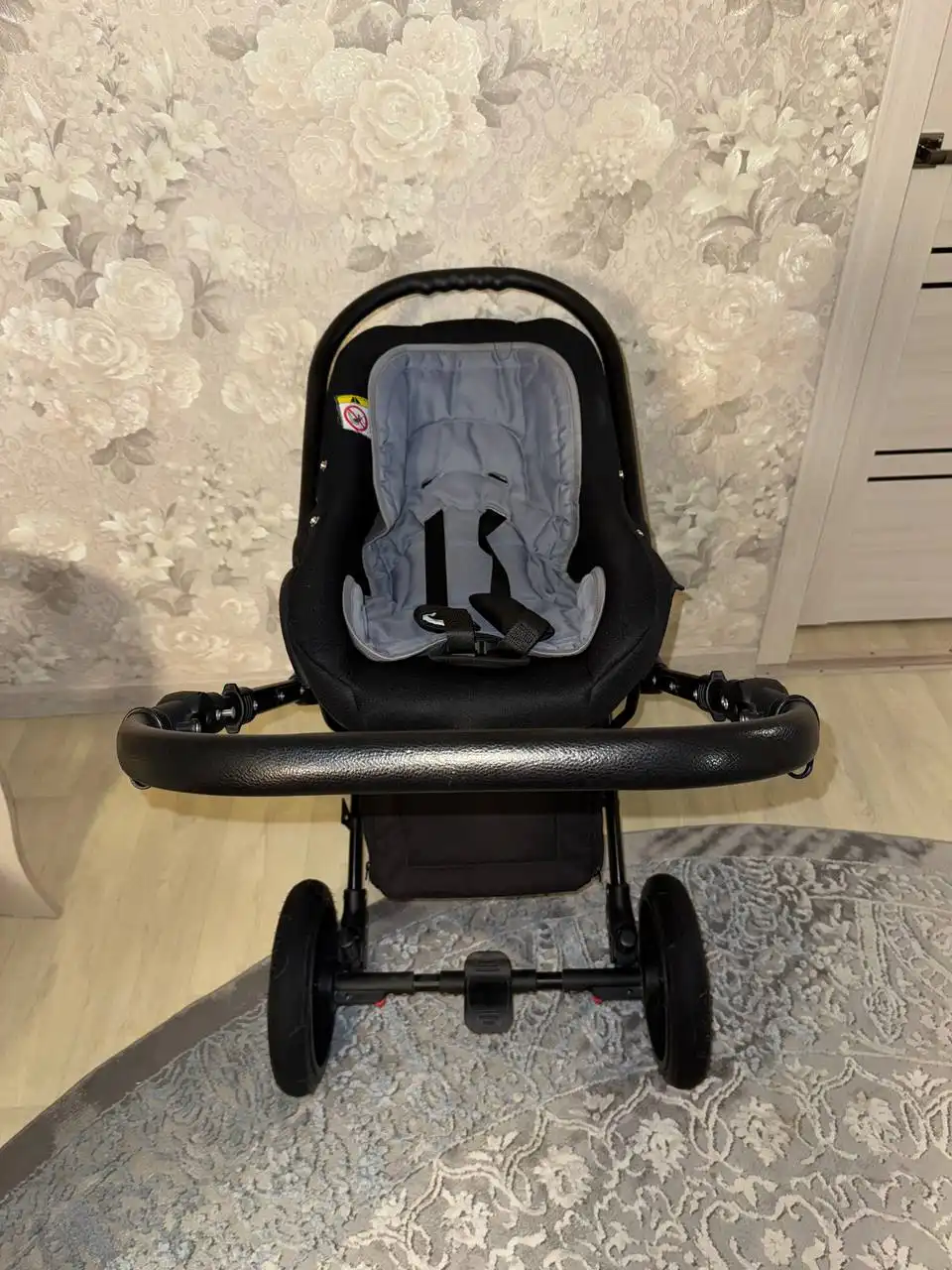 Продам Indigo Mio 3 в 1