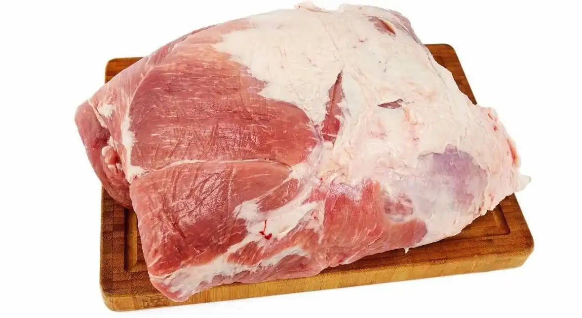 Продажа свежей свинины мякоти без кости в Оренбурге