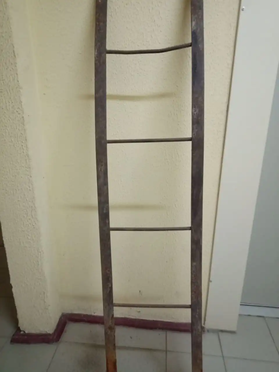 Продам железную лестницу - Строительные материалы (Для дома и дачи) в Оренбург
