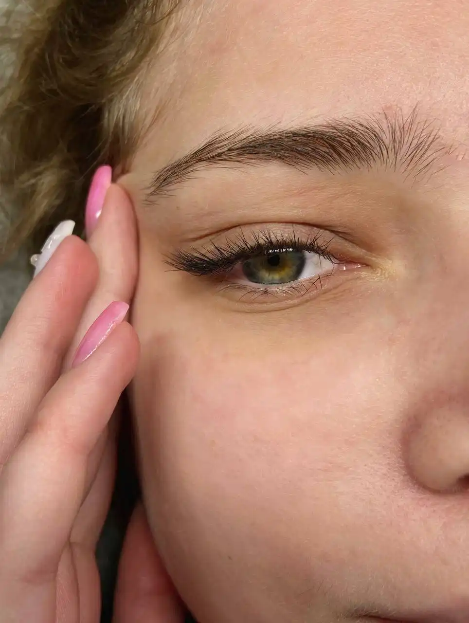 Наращивание ресниц классическое и объемное от лэшмейкера Виктории - Красота (Услуги) в Оренбург