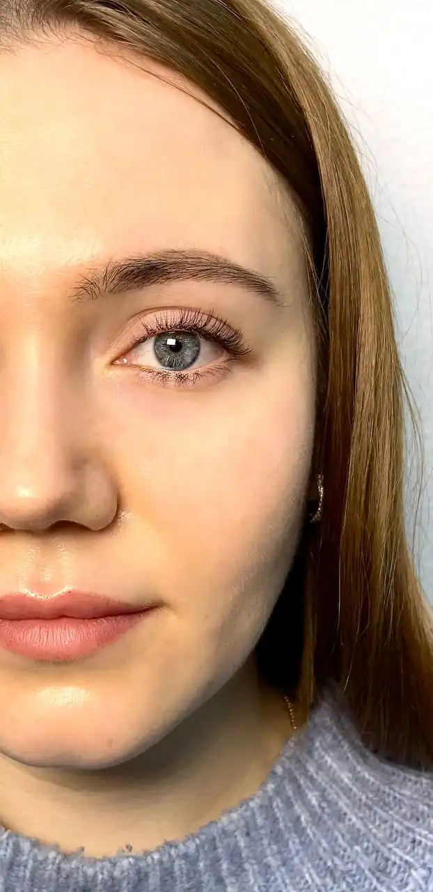 Наращивание ресниц классическое и объемное от лэшмейкера Виктории - Красота (Услуги) в Оренбург