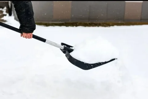 Услуги по чистке снега в Оренбурге - частное объявление в Оренбург