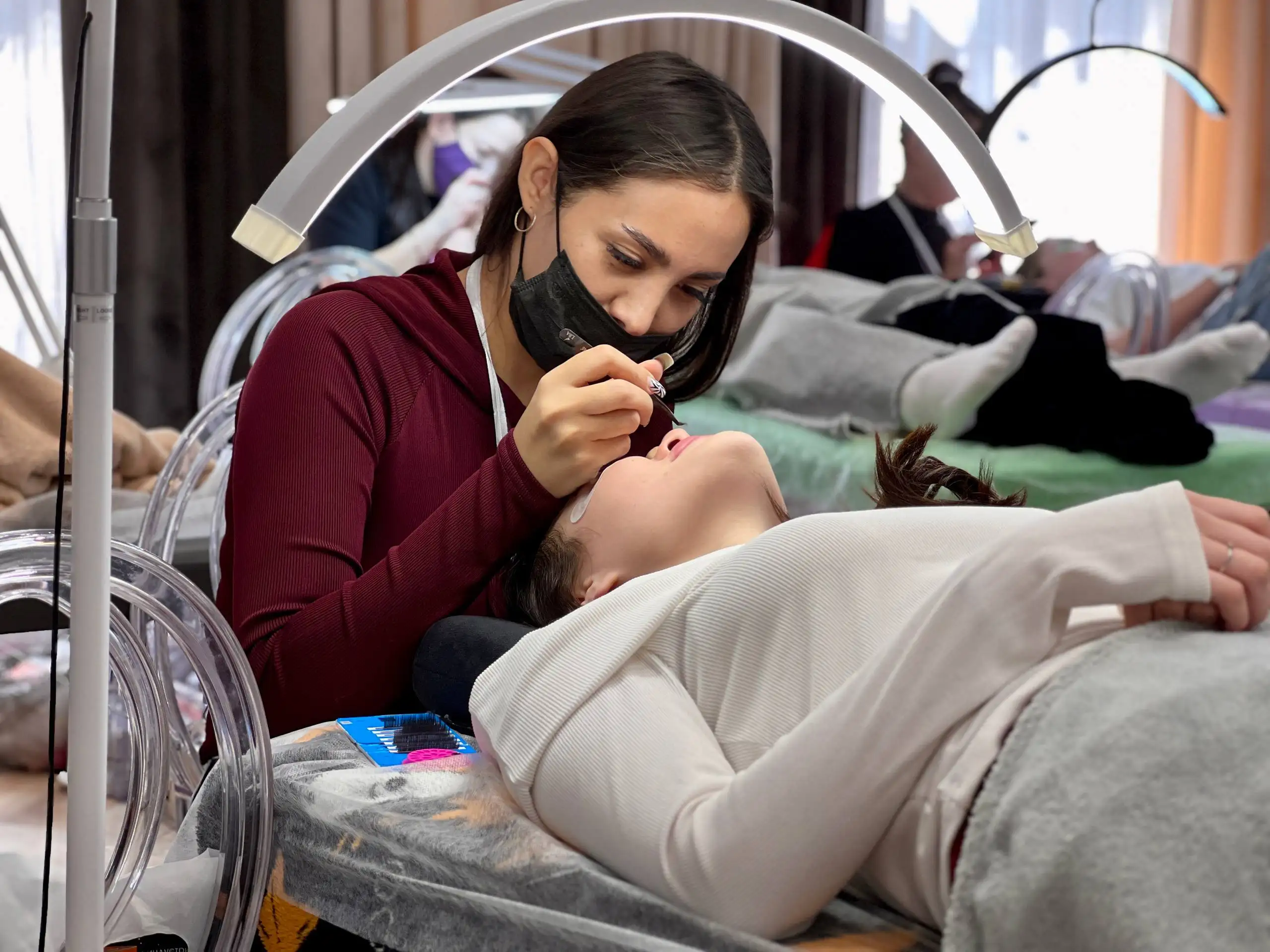 Услуги лешмейкера по наращиванию ресниц в Оренбурге - Красота и здоровье (Услуги) в Оренбург