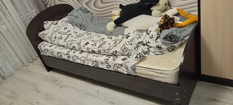 Продам кровать с матрасом - Топливо в Оренбург