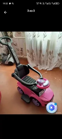 Продам толокар с бортиками и родительской ручкой - Товары для детей в Братск