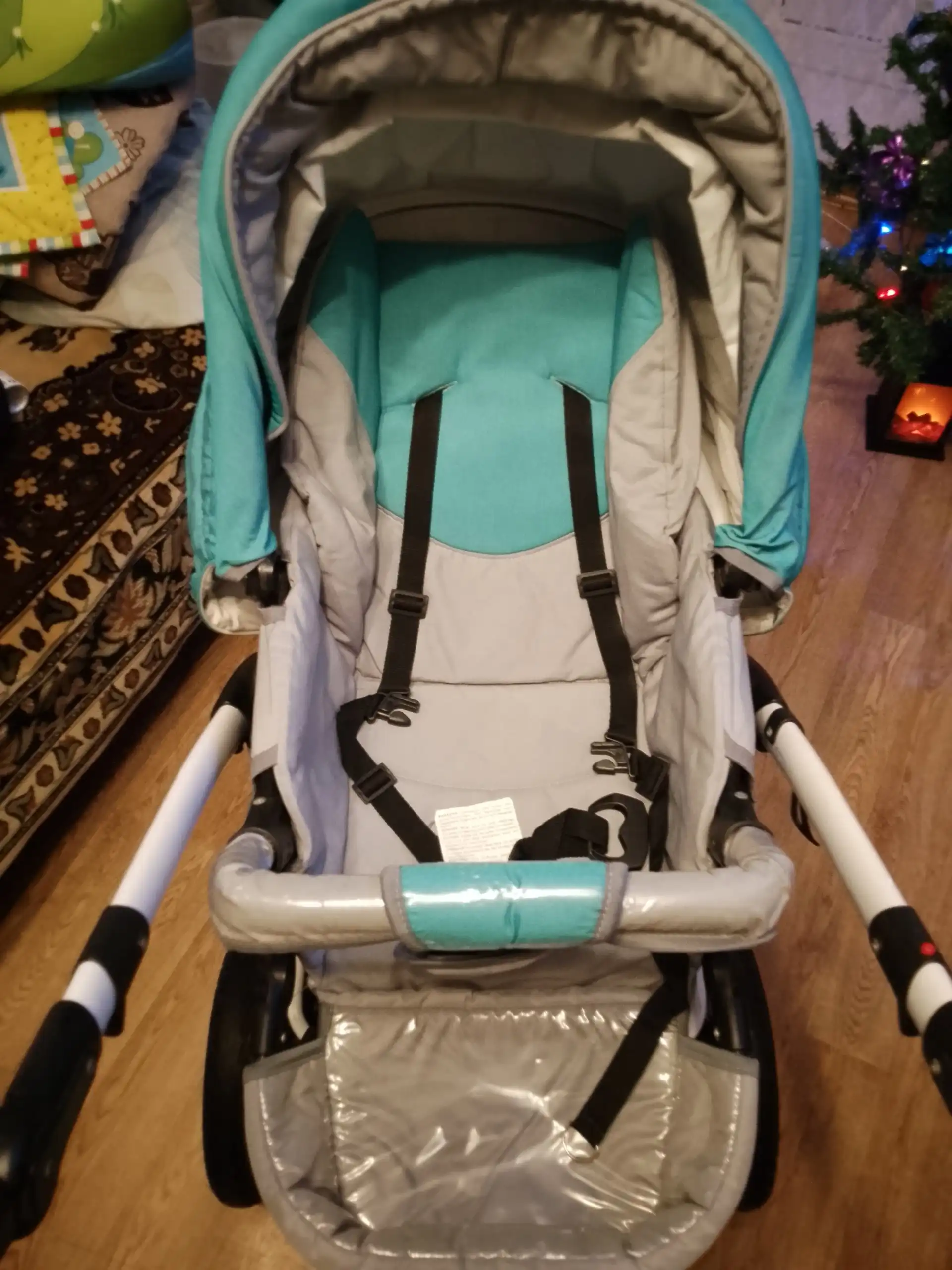 Коляска-вездеход с летним и зимним коробом