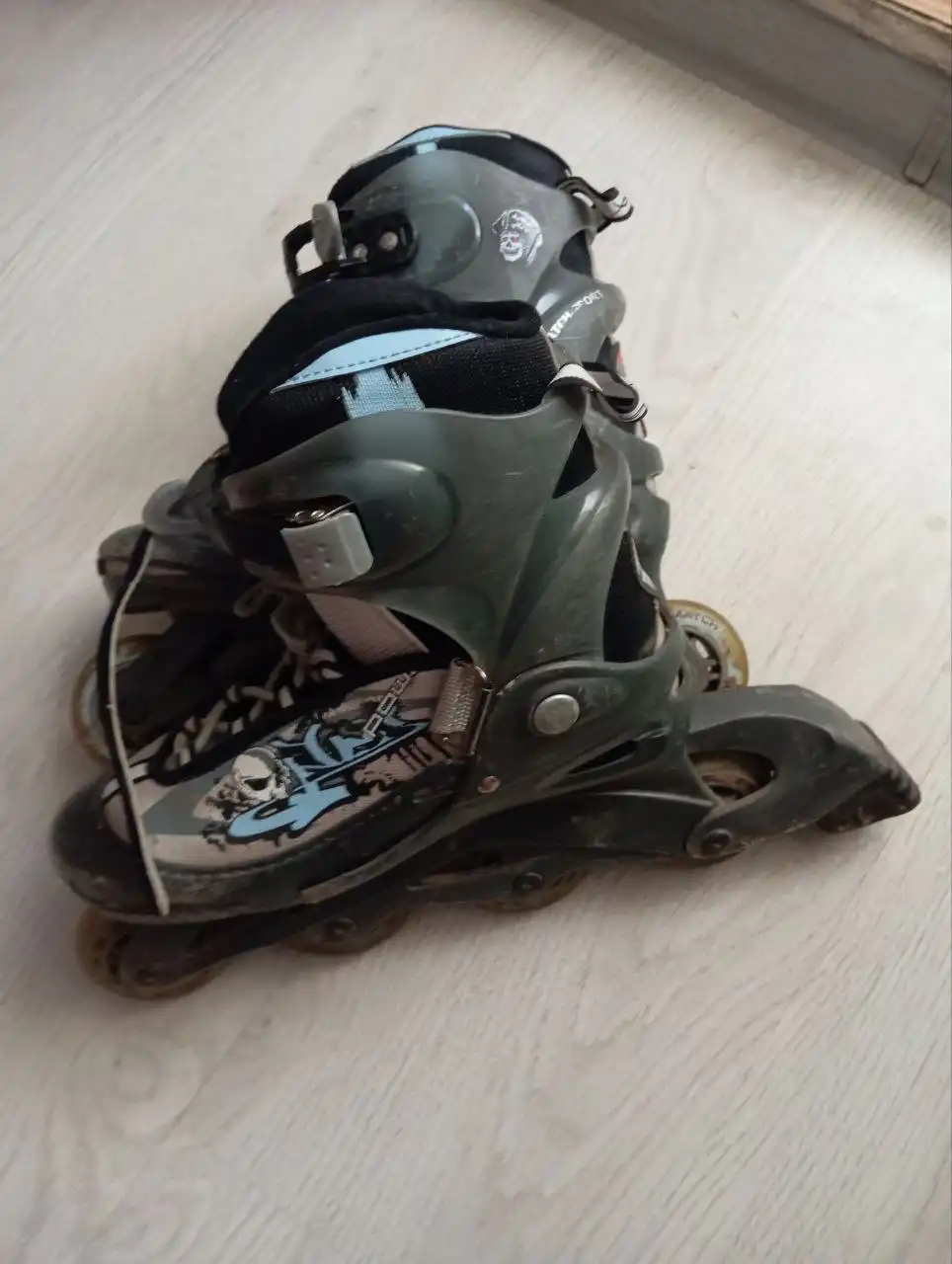 Ролики полный комплект с защитой - Роликовые коньки (Хобби и отдых) в Братск