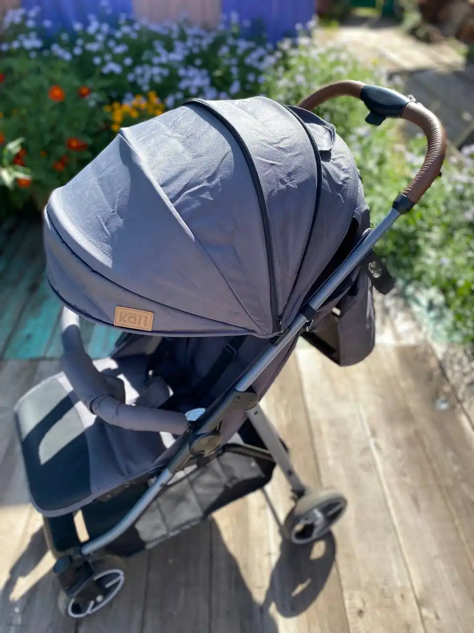 Детская коляска в хорошем состоянии