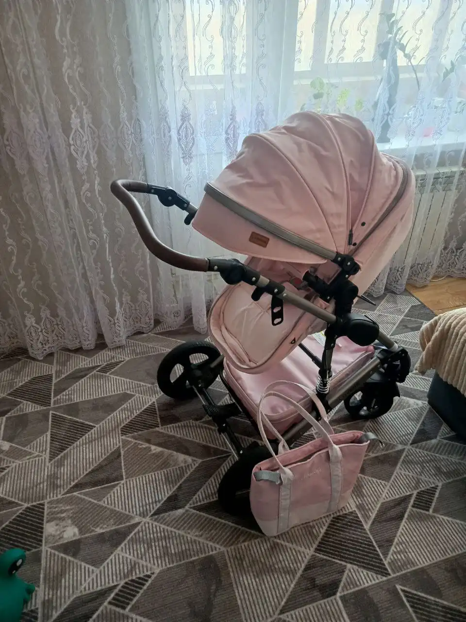 Продам коляску в хорошем состоянии - Коляски (Товары для детей) в Братск