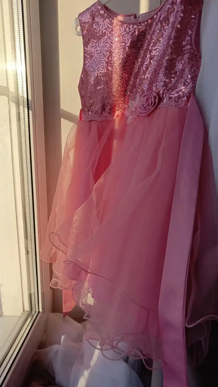 Срочно продаю костюм осенний и платья детские - Одежда (Товары для детей) в Братск