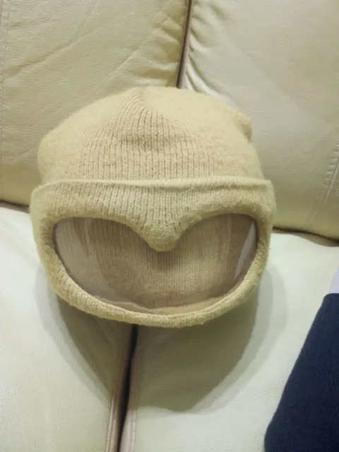 Детские шапки - Спортивные товары в Братск