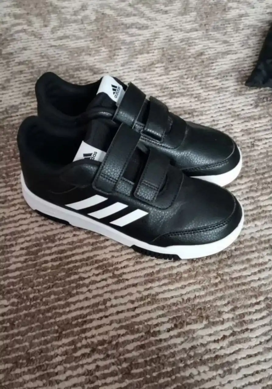 Продам детскую обувь размер 36 - Барахолка в Братск