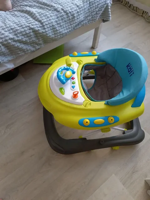 Продам ходунки в отличном состоянии - Спортивные товары в Братск