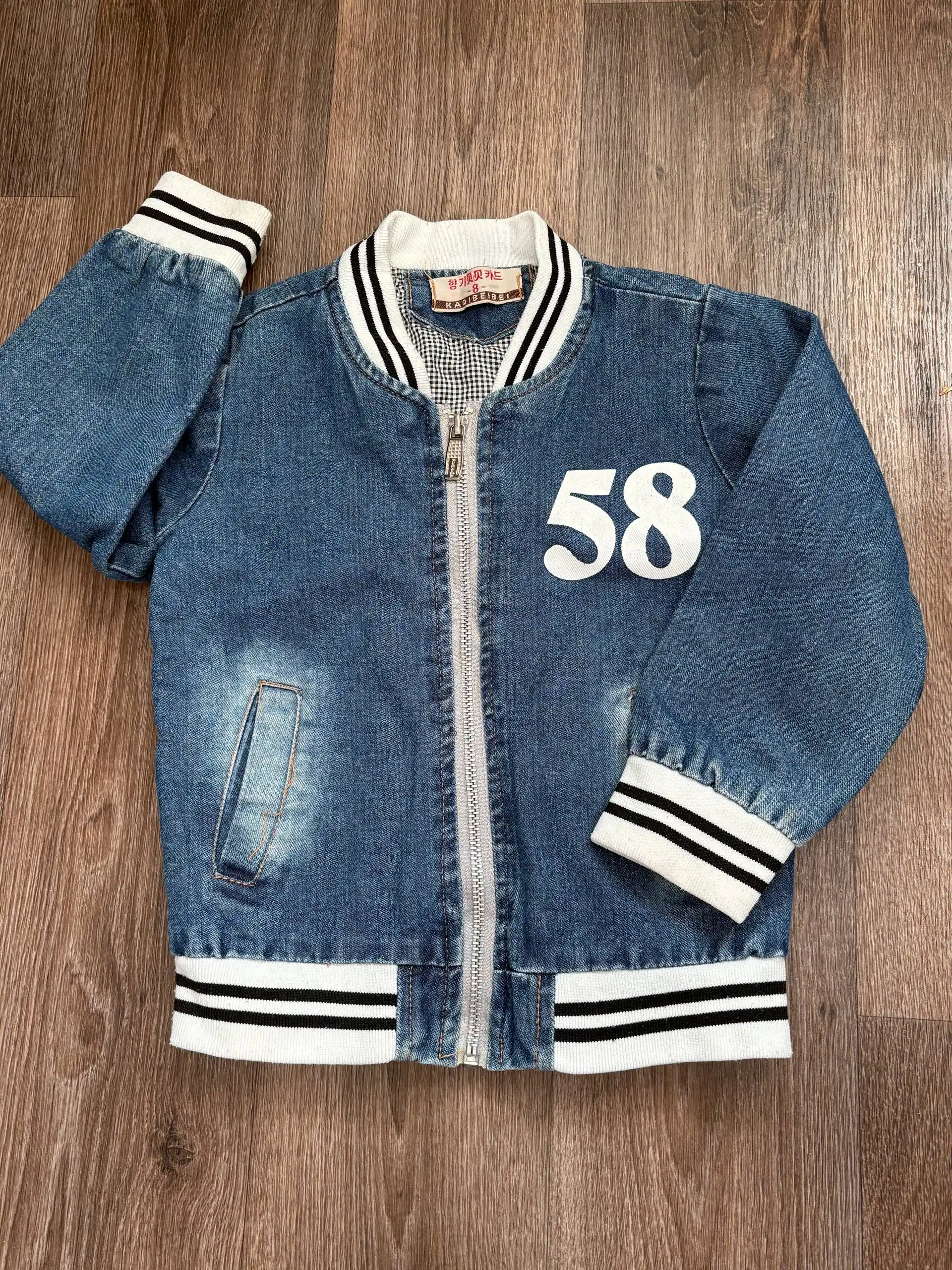 Детская одежда: курточка, комбинезон, шорты-капри - Одежда (Товары для детей) в Братск