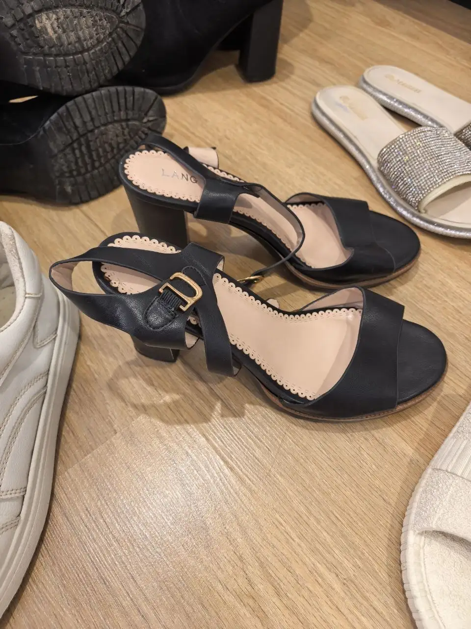 Женская обувь размер 38-38.5 - Обувь (Одежда) в Кондратово