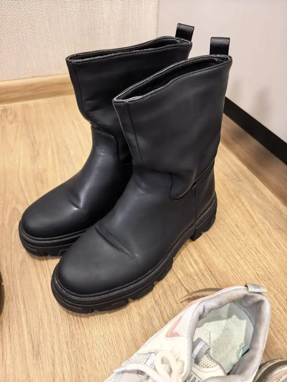 Женская обувь размер 38-38.5 - Обувь (Одежда) в Кондратово