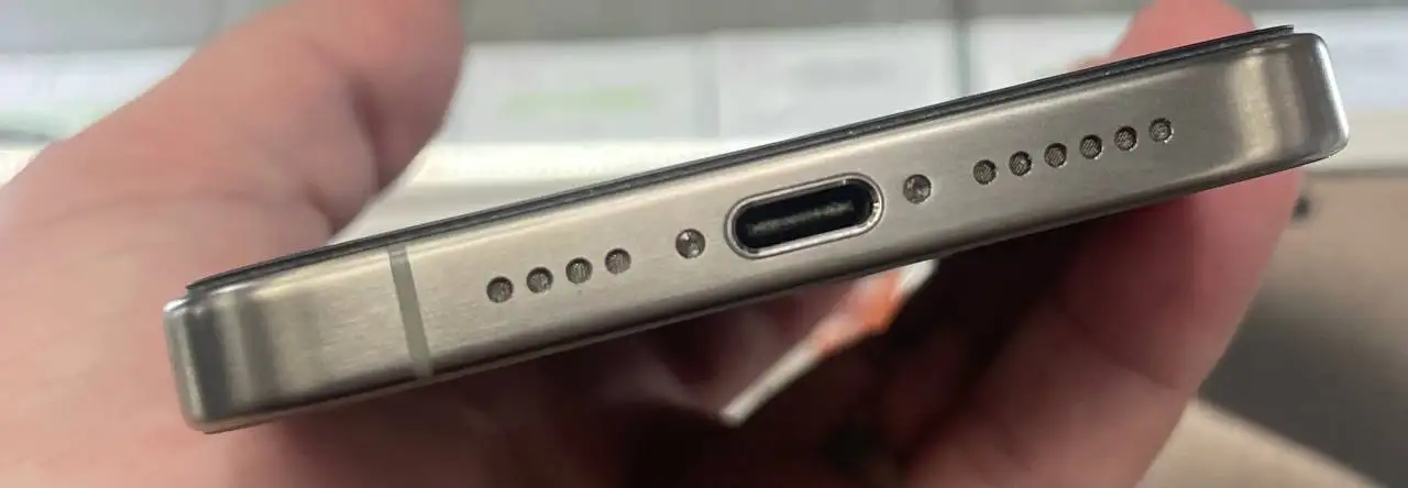 iPhone 15 Pro Max - Смартфоны (Электроника) в Кондратово