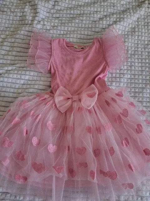 Платье размер 122 и туфли 29 размер - Женская одежда, Мужская одежда, Аксессуары в Кондратово