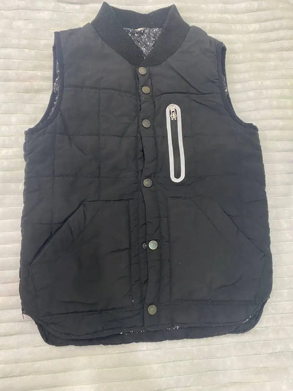 Детский жилет H&M размер 134 - Детская одежда (Одежда) в Неизвестно