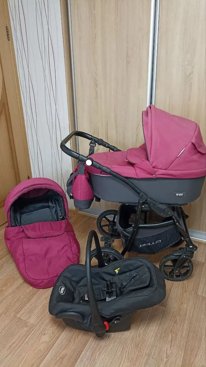 Продается коляска 3 в 1 Riko Basic Bella - Коляски (Товары для детей) в Кондратово
