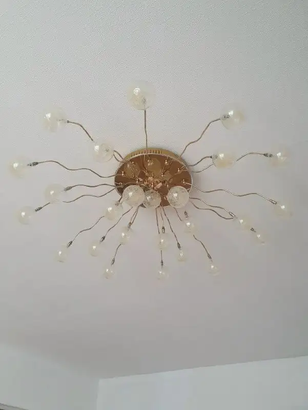 Люстра с пультом - Освещение (Для дома и дачи) в Кондратово