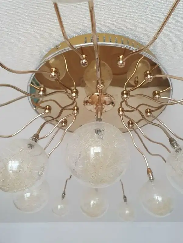 Люстра с пультом - Освещение (Для дома и дачи) в Кондратово