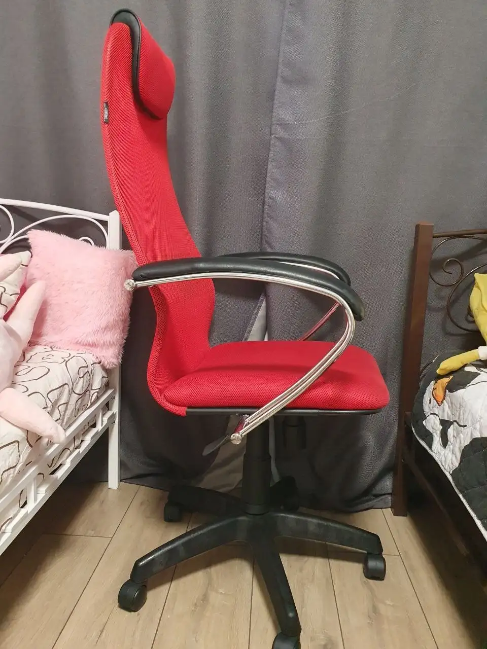 Компьютерное кресло Метта с механизмом качания - Мебель (Для дома и дачи) в Кондратово