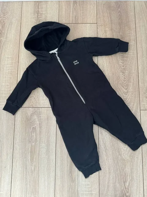 Детские комбинезоны и игрушки - Одежда и игрушки в Кондратово