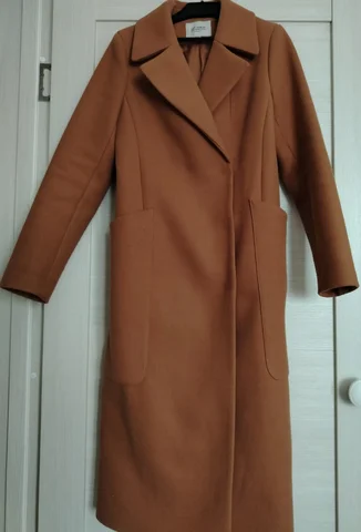 Продам женское пальто, 46 размер - Плащи в Кондратово