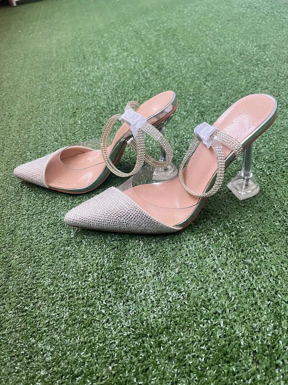 Продажа колес R-36 - Шины и диски (Запчасти) в Кондратово