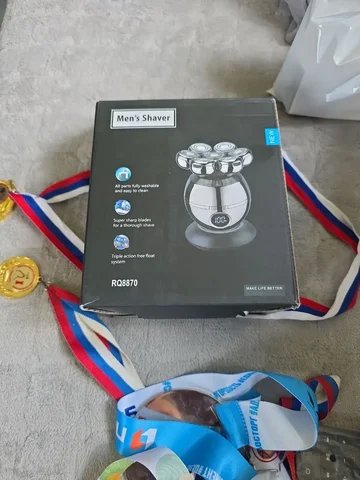 Электробритва беспроводная с множеством насадок - Телефоны и планшеты в Пермь