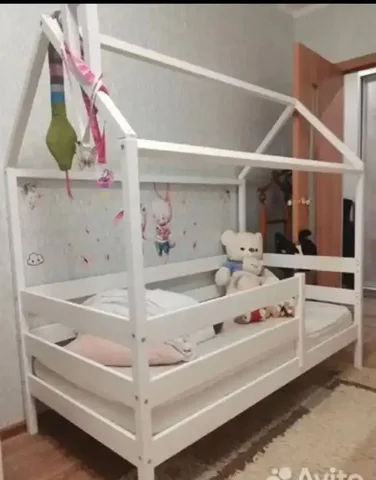 Продам кровать с матрасом - Пылесосы в Неизвестно