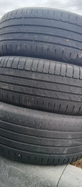 Продажа зимних шин (3 шт.) с остатком протектора - Авто в Кондратово