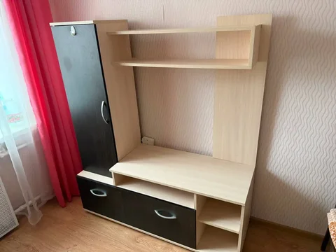 Продажа маленькой стенки - Пылесосы в Неизвестно