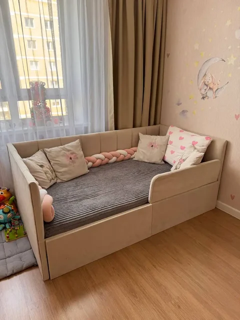 Кровать с матрасом и бортиком 180х90 - Кухонные плиты в Кондратово