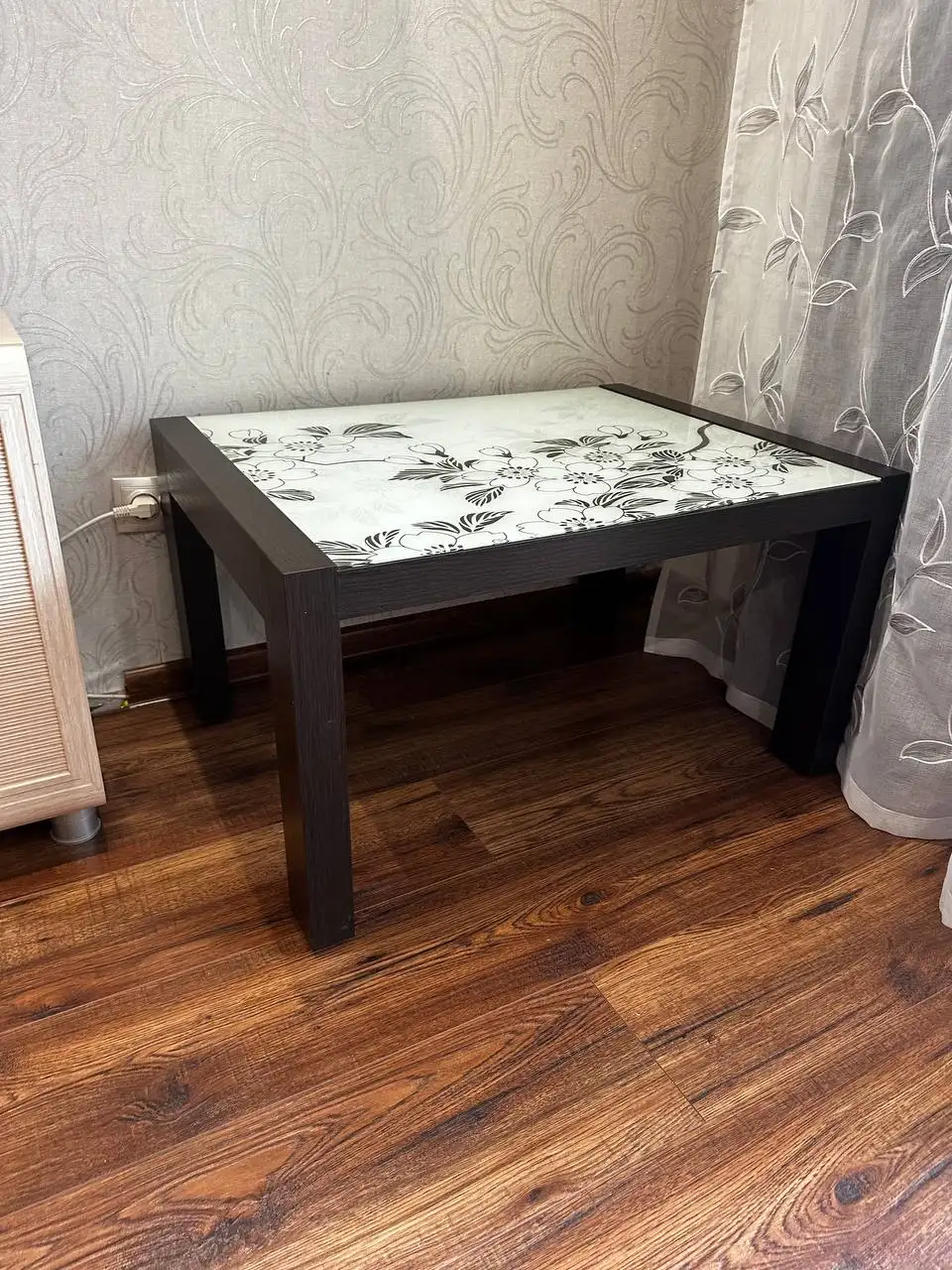 Продам выкатную кровать и журнальный столик - Для дома и дачи в Кондратово