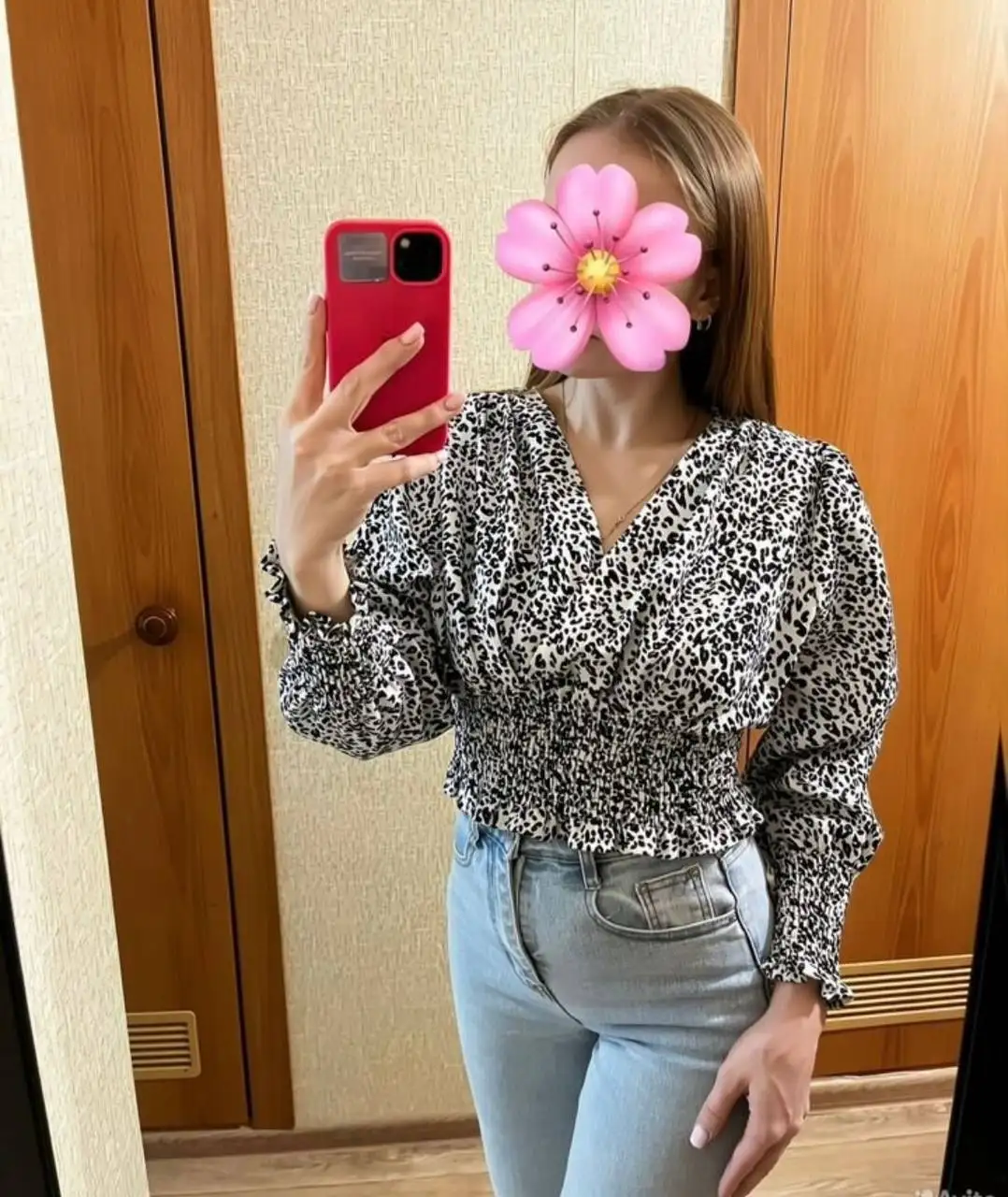 Женская блузка с леопардовым принтом - Женская одежда (Одежда) в Неизвестно
