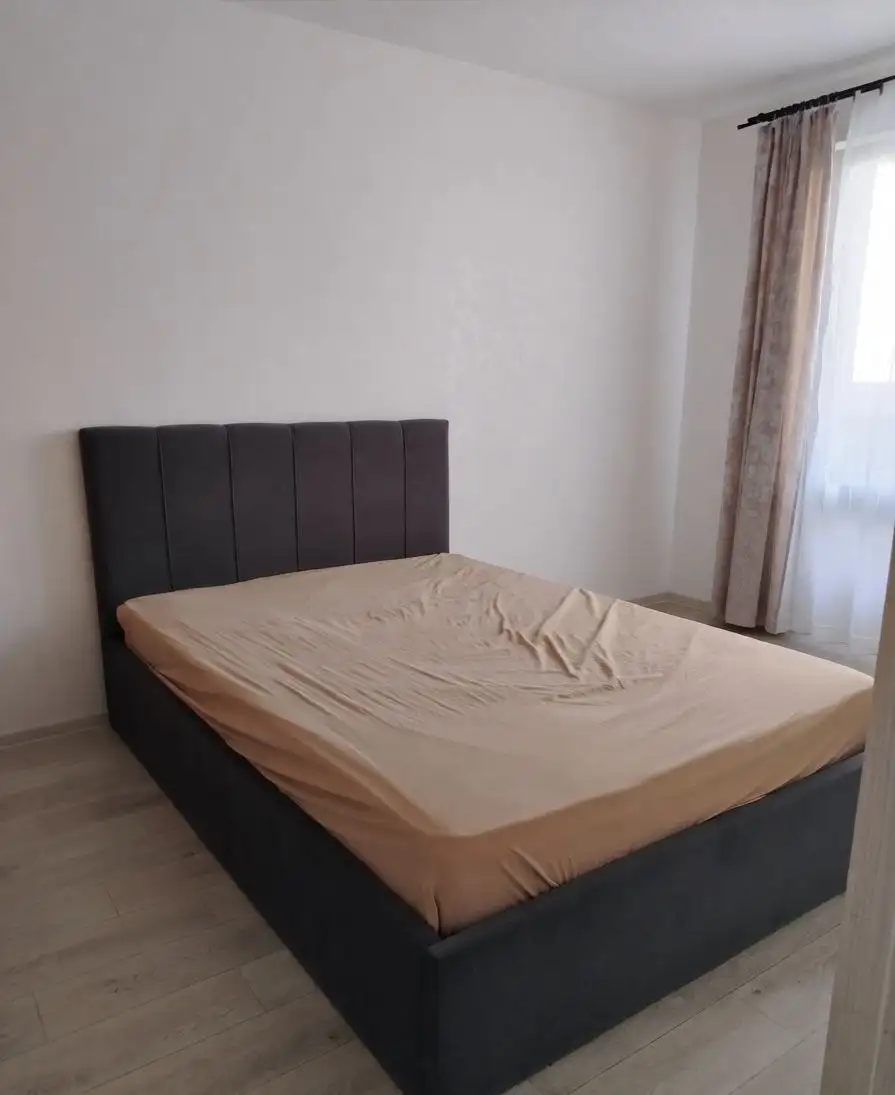 Продам кровать с матрасом 140×200 - Кровати (Для дома и дачи) в Кондратово
