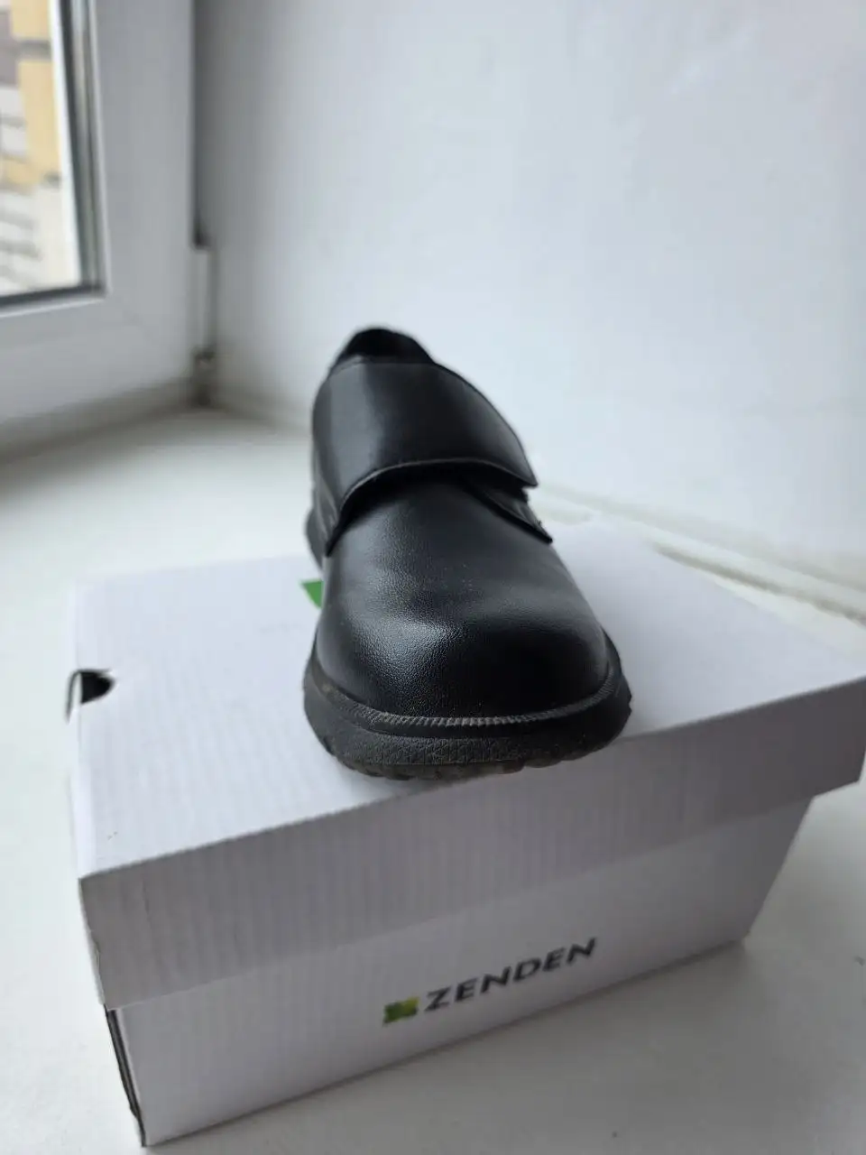 Продам новый 28 размер - Одежда в Неизвестно