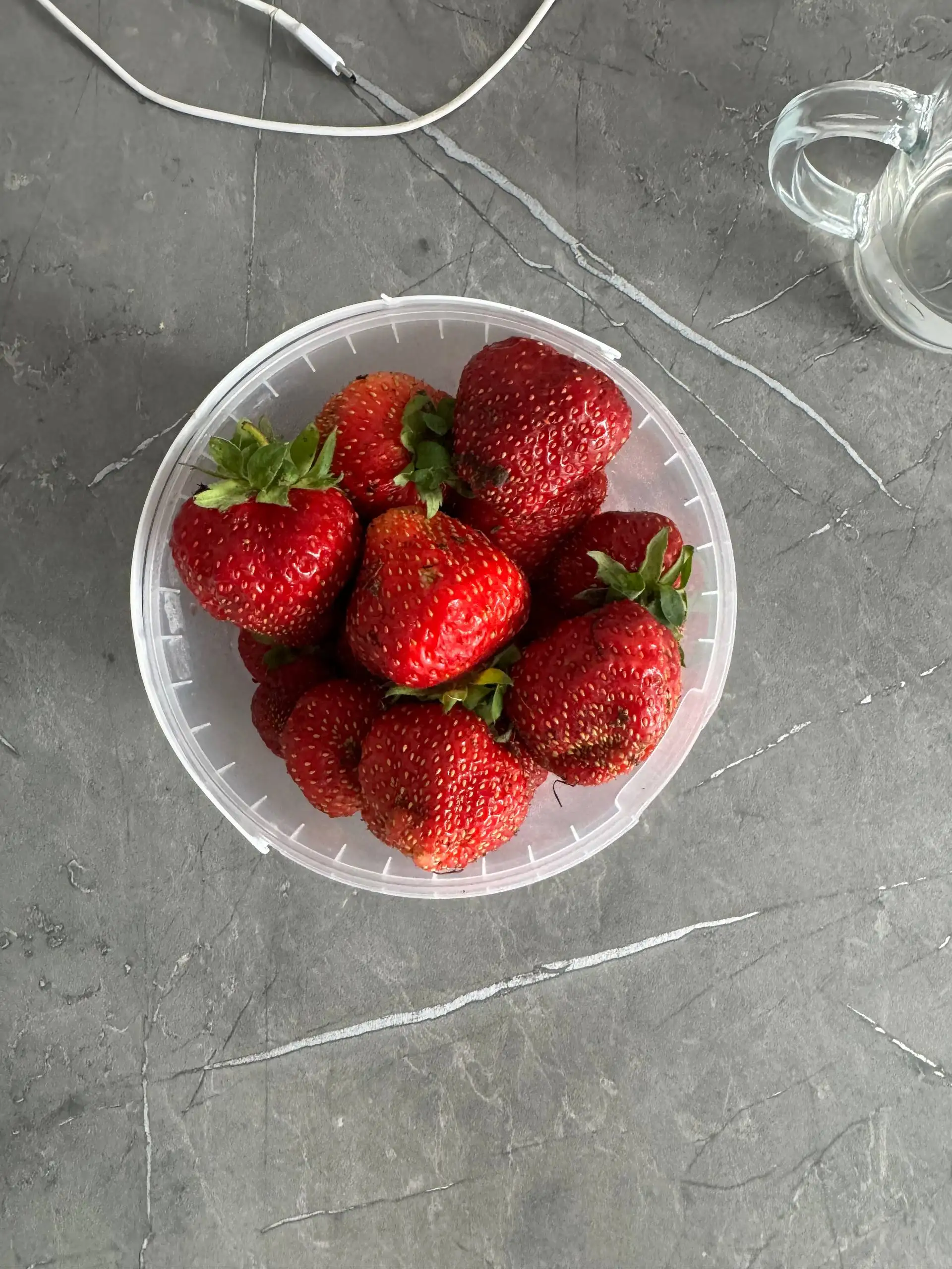 Продажа клубники - Продукты (Для дома и дачи) в Кондратово
