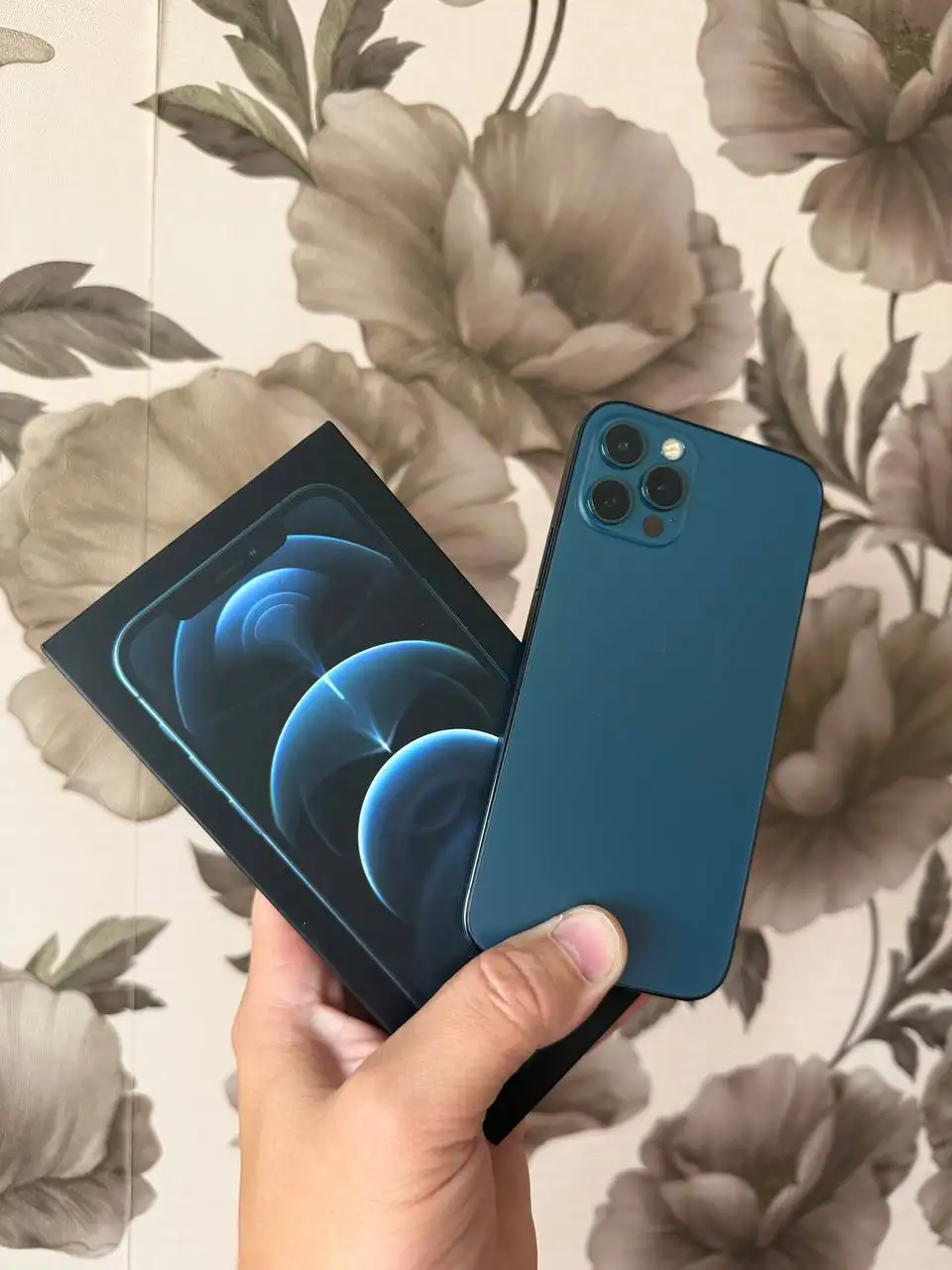 iPhone 12 Pro 256 ГБ - Смартфоны (Электроника) в Кондратово