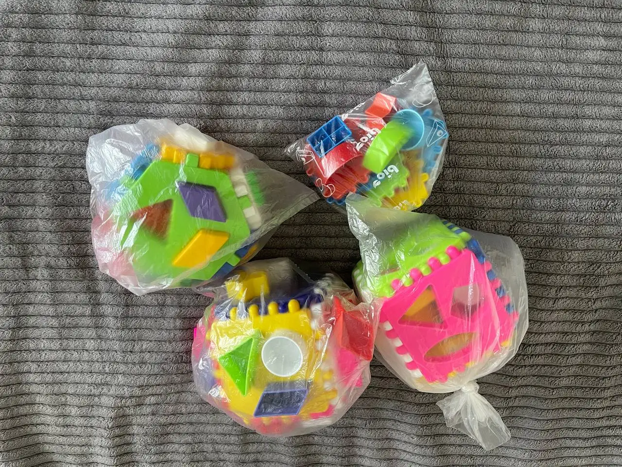Детские кубики развивающие - даром - Развивающие игрушки (Товары для детей) в Кондратово