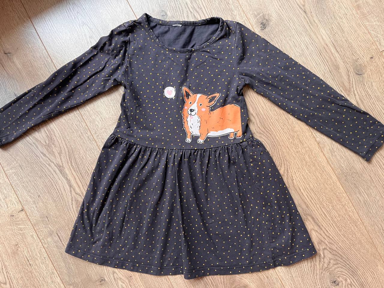 Платье и костюм