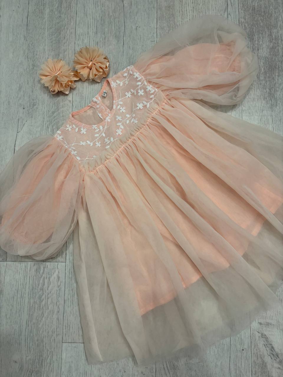 Праздничное платье размер 100 - частное объявление в Кондратово